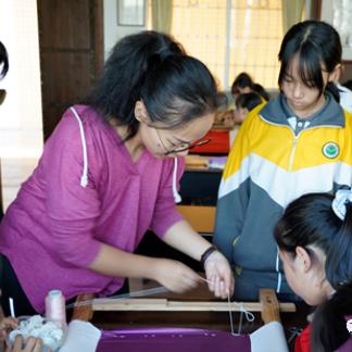 《纸嫁衣6》剧情攻略：深度解析全流程通关秘籍，揭秘神秘新元素