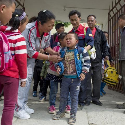 《元梦之星》积分赛攻略：爱心贴贴技巧大揭秘，高效通关新秘籍