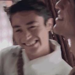 胡歌广告抄袭争议升级，品牌紧急反馈改写新内容