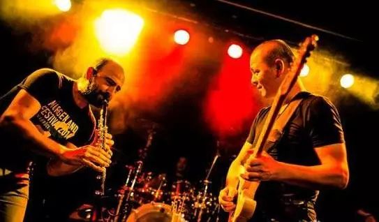 午夜马戏团狂欢来袭，长发军团挑战极限震撼登场！