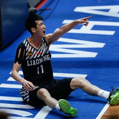 风云-雄霸天下隐藏十年的「三分归元气」实战密码，为什么老玩家宁愿卡级也要刷？