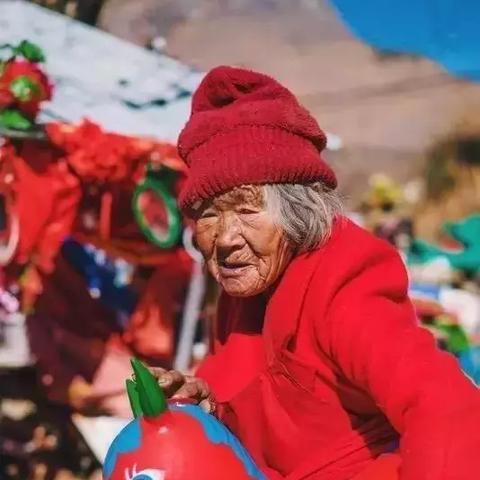 《星空拾荒技能大揭秘：高效拾荒新体验》