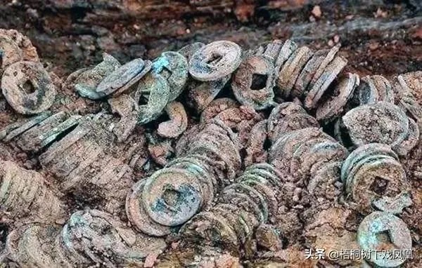 江苏1.5吨唐宋钱币出土，玩家能从千年窖藏里挖到什么游戏密码？
