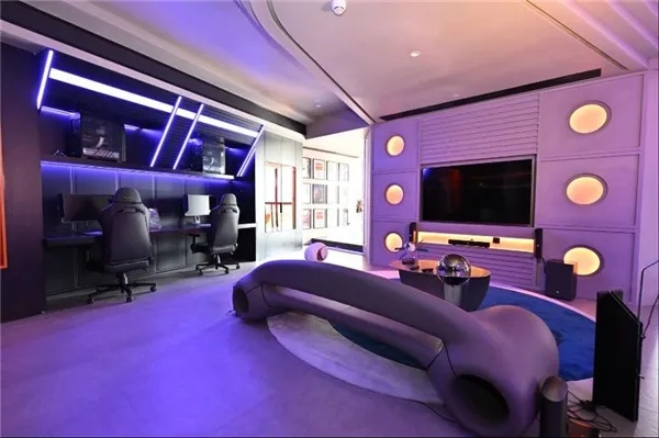 G胖豪华游艇电竞舱曝光：极致奢华设施一览无遗