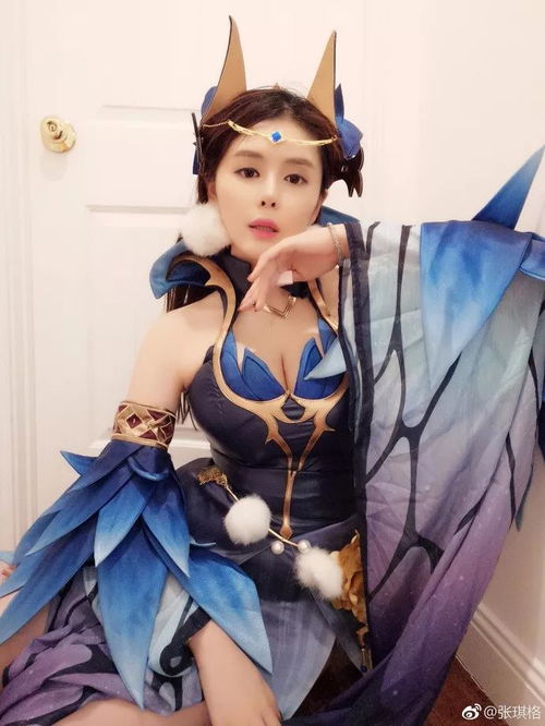 美女解说COS拉克丝！S15夺冠庆功，T1荣耀再续传奇