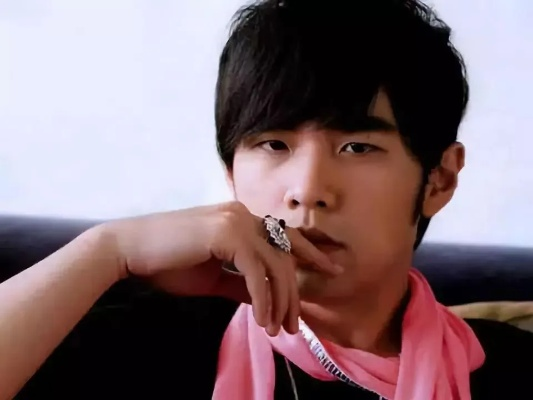 周杰伦新专辑5首已完成，年底明年初发行，方文山揭秘新价值亮点