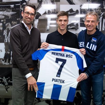 2025最新传世私服到底怎么选？老玩家踩过10个坑后，只留这3类能打！