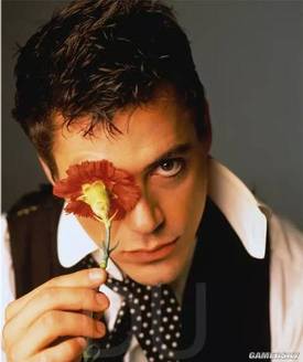 小罗伯特唐尼儿子玩游戏的方式，为什么让漫威玩家集体破防？