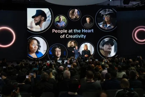 《OD》与《Physint》创新突破：探索服务模式与电影互动新边界