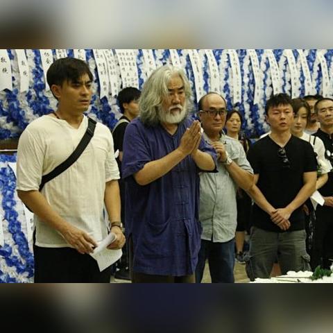 孩子好奇探秘：张纪中父亲离世之谜揭晓