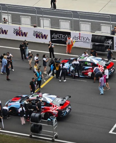 为什么资深赛车玩家都在找「非罐头赛道」2025年硬核竞速的隐藏爽点全在这