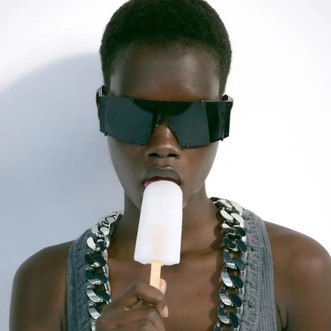 永恒之塔2025最新配置怎么选？从帧率到团战流畅度的实战优化全解析