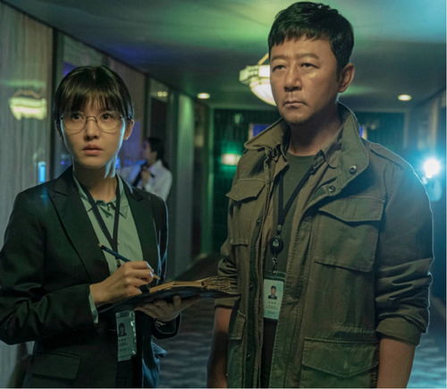 《巫师》第四季收视新低，口碑逆袭引热议