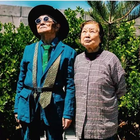 带84岁爷爷游中国的女孩回应了，这趟真人版开放世界，我们玩出了史诗级剧情