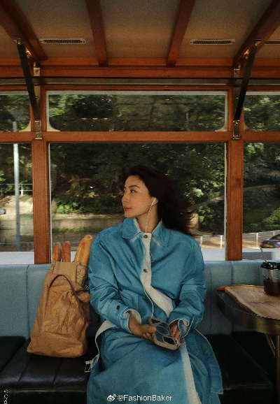 陈漫镜头下的郭晶晶凭什么像游戏里的「终极BOSS」