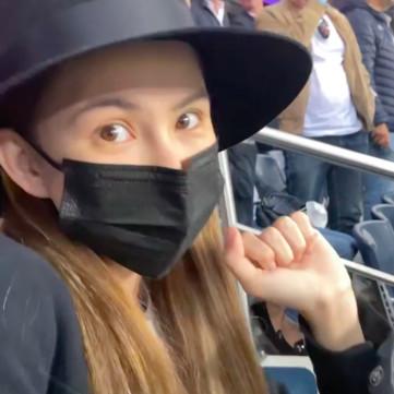 周杰伦获赠巴黎圣日耳曼18号球衣？藏在足球IP里的游戏玩家福利密码