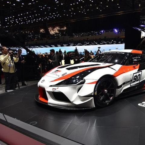 传奇归来国际版还能玩吗？老玩家实测30天，破解你不知道的核心玩法