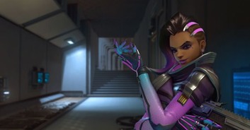 玉足微露皮鞋映，揭秘《守望先锋》第45位英雄新风采