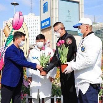 胜利女神新希望COS小红帽，创新演绎传奇再现