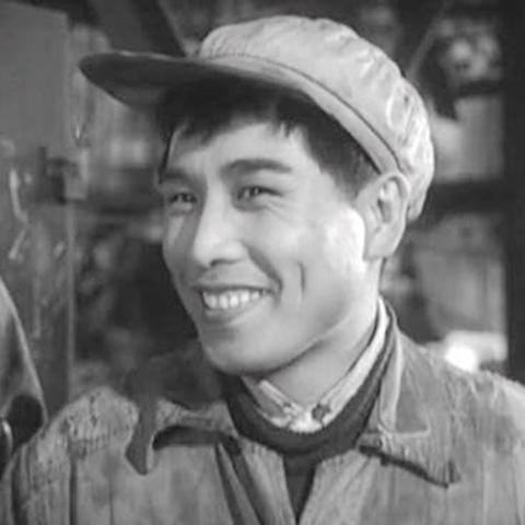 永恒之塔官网藏着多少老玩家不知道的开荒密码？2025年必看的副本前置彩蛋解析