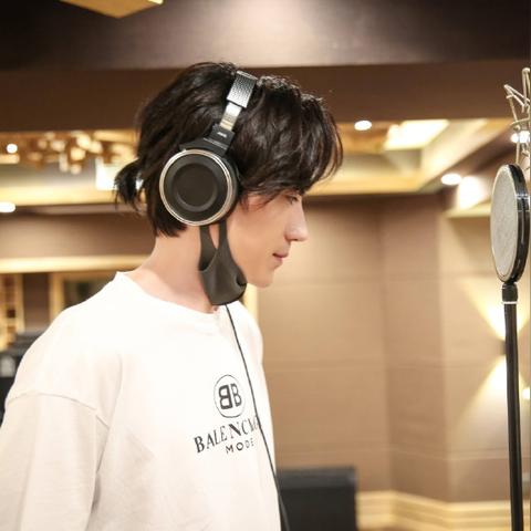 情侣必试！3类「越玩越亲」的合作游戏，解决90%约会冷场痛点