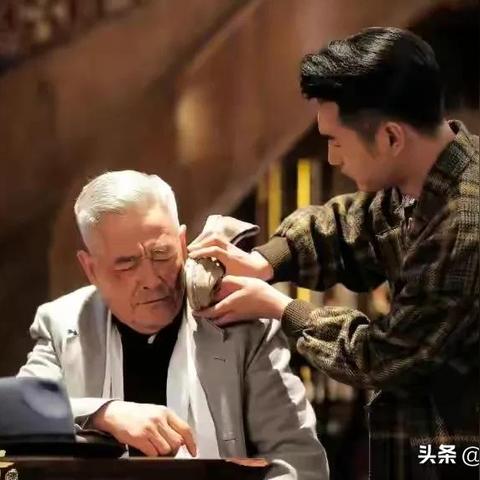 传奇外传客户端还能玩吗？老玩家亲测2025最新安装全流程+隐藏福利解析