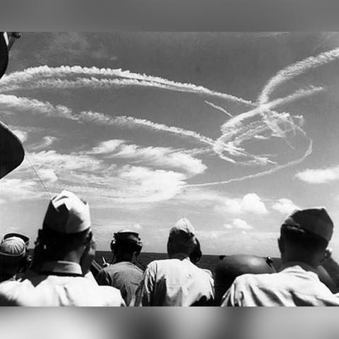 传奇老玩家必看，为什么你下的客户端总崩？3个藏在安装包⾥的秘密