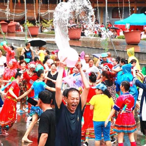 NBA Live 13玩家必看，为什么它的生涯模式能让老玩家找回10年前的热血？