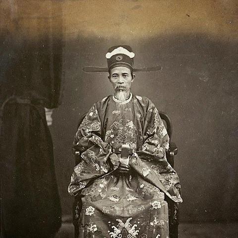 传奇官网水有多深？老玩家实测3款官服，教你避开90%的坑