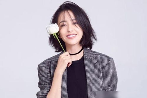 42岁江一燕离婚发声：曾深陷自我否定困境，勇敢突破自我