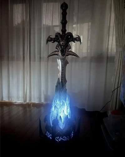 霜之哀伤饿了？2025巫妖王剑语音触发机制与隐藏彩蛋全解析