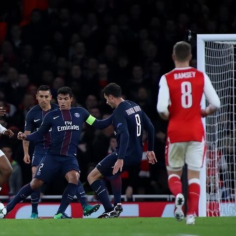 放置卡牌手游战力卡关？2025最新挂机收益最大化模型+平民T0阵容实测