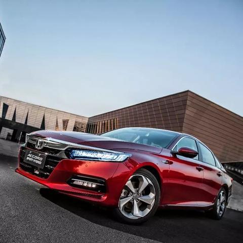 小智解说风格密码，2025赛季隐藏机制与黄金上分实战拆解