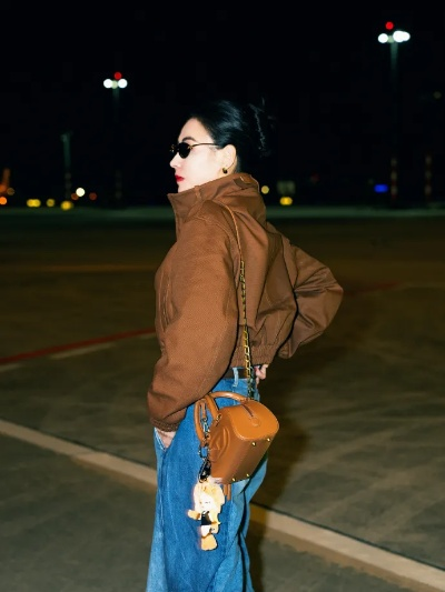 张柏芝2025最新照片绝密拍摄技巧全破解，从穿搭到滤镜的完整复制指南