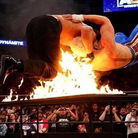 2025美国摔角类型终极指南，WWE/AEW/独立联盟全解析与观赛门道揭秘