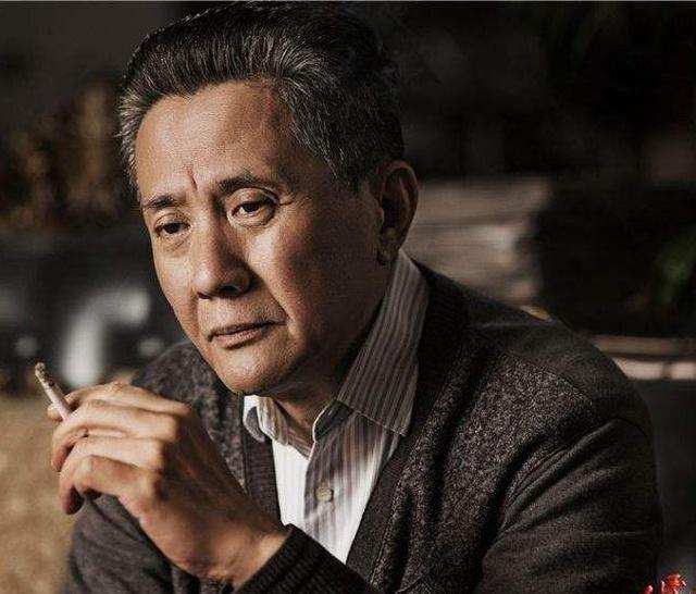 織田裕二类型演员为何断层？2025年都市硬汉演技拆解与角色进化密码