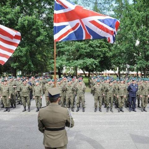 三叉戟电影2024类型深度解析，老炮儿警察片为何票房口碑双爆？