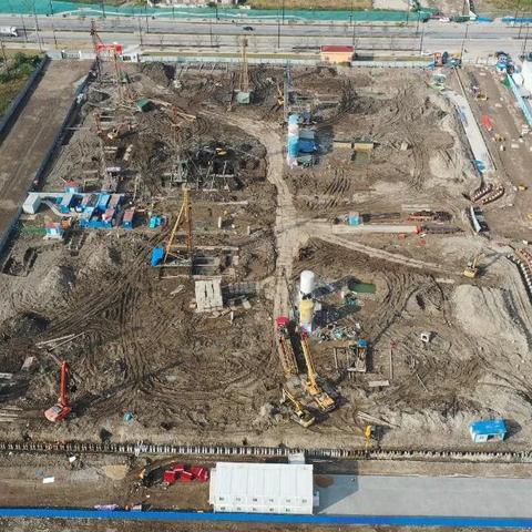 草莓退役视频暗藏哪些爆款密码？2025电竞告别片制作实战全解析