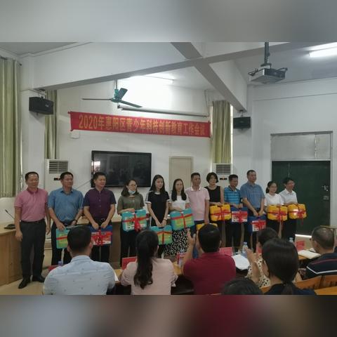 2025小小忍者公测新手卡抢哪个？3大稀有类型实战价值深度对比