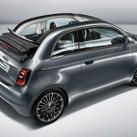 2025网通轻变传奇服怎么选？老玩家揭秘3大黄金标准