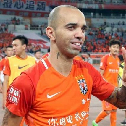 死亡宣告砸基地视频背后，当职业选手的愤怒值突破阈值会发生什么？