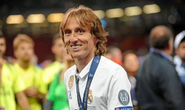 莫德里奇或入狱？2025税务风波独家拆解，球星法律风险规避实战手册