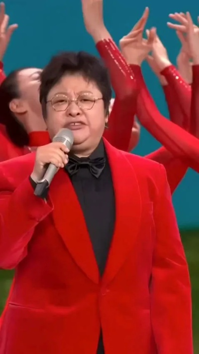 曝韩红将参加歌手2026？内部人士揭秘加盟真相与首发阵容悬念