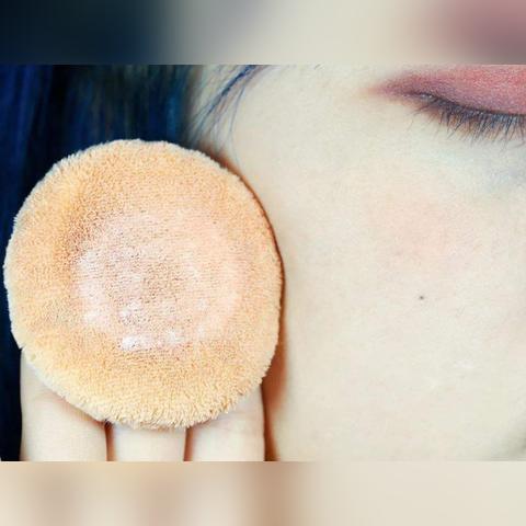 提取所有皮肤图片URL并下载