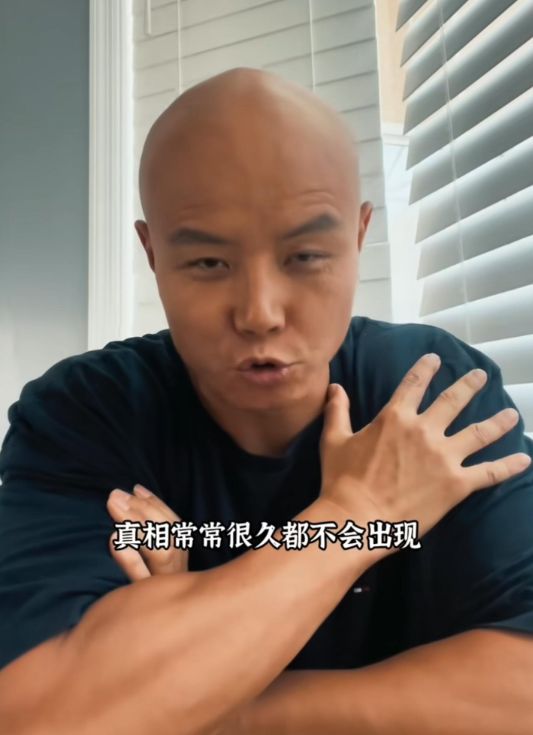 丁真称扛不住别混娱乐圈引热议，向佐也为此发声揭秘圈内真相