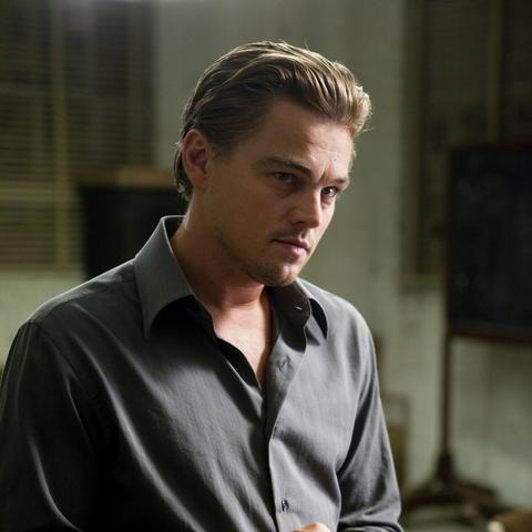 盗梦空间Cobb人格解码，创伤驱动型盗梦者的7大行为特征与梦境操控心理学