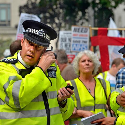 2026年传奇私服生存指南，sf999资深玩家揭秘稳定服3大黄金法则