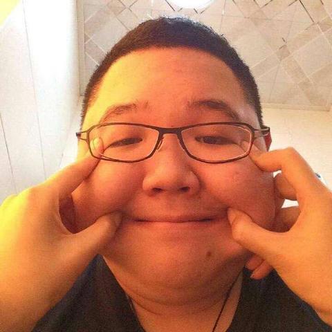 从IG上单到直播一哥，刘谋的身份裂变