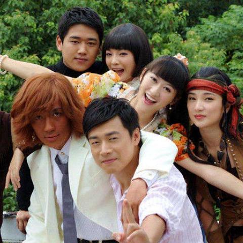 传奇情侣名字怎么取才霸气？2026年最新符号搭配与零撞名实战技巧