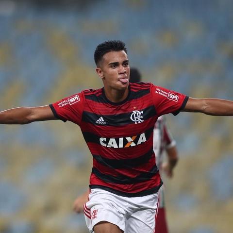 还在乱搜传奇私服网站？2026年资深玩家亲测筛选法曝光